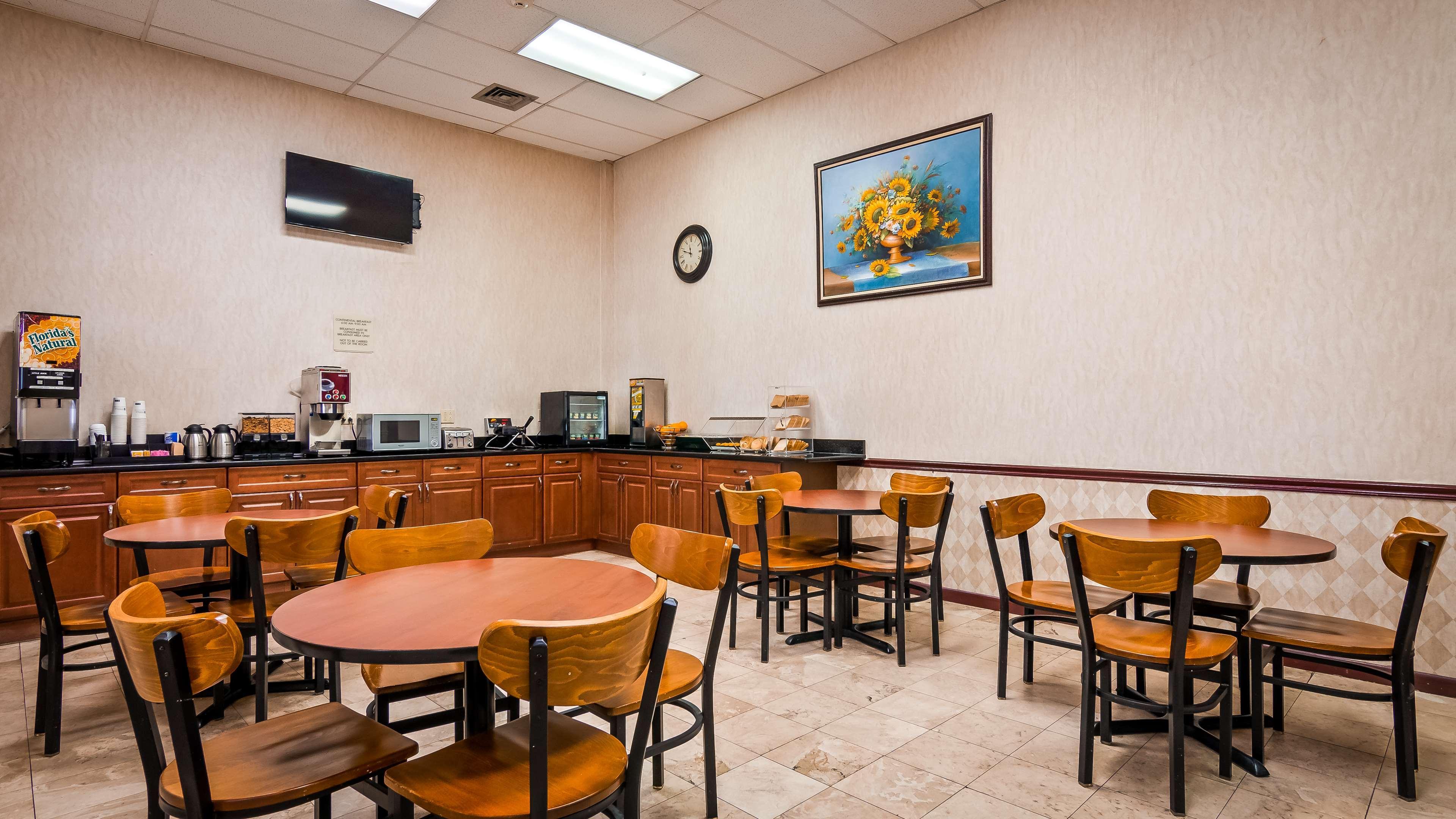 Surestay Hotel By Best Western Bellmawr Εξωτερικό φωτογραφία